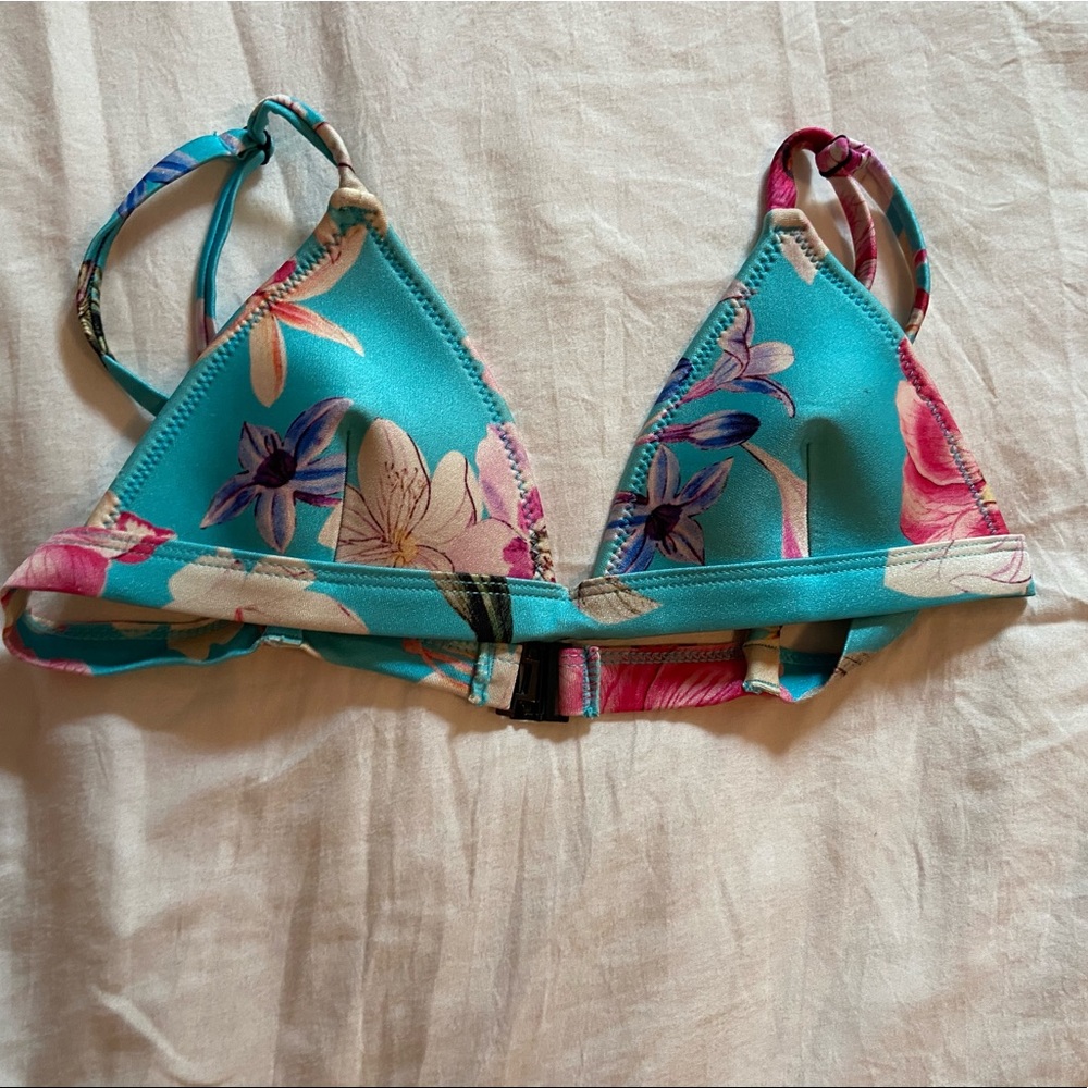 Triangl Bikini Top